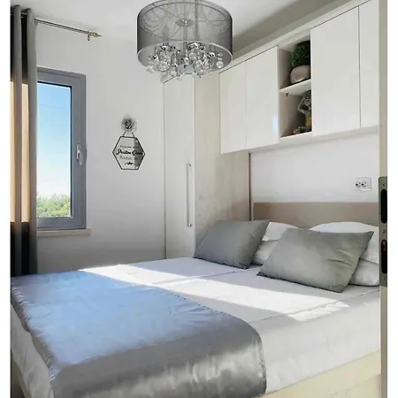 Charming And Stunning 2bedroom Διαμέρισμα